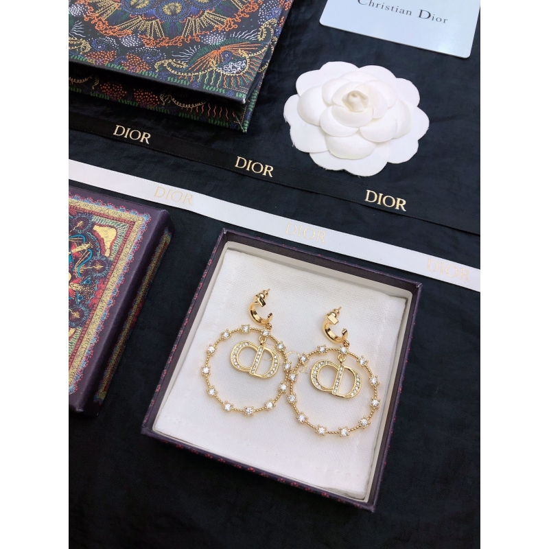 chr1st1an D10r earrings